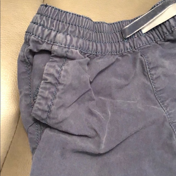 Carter’s 6 month, blue khaki style pants - Picture 4 of 8